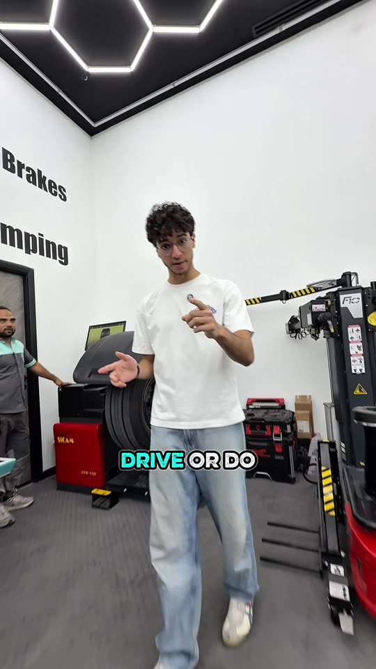 Custom Garage Nails Precision Wheel Balancing